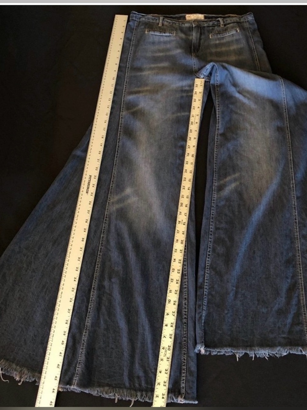 Free People Extreme Bell Bottom Jeans Size 29 - Picture 4 of 12